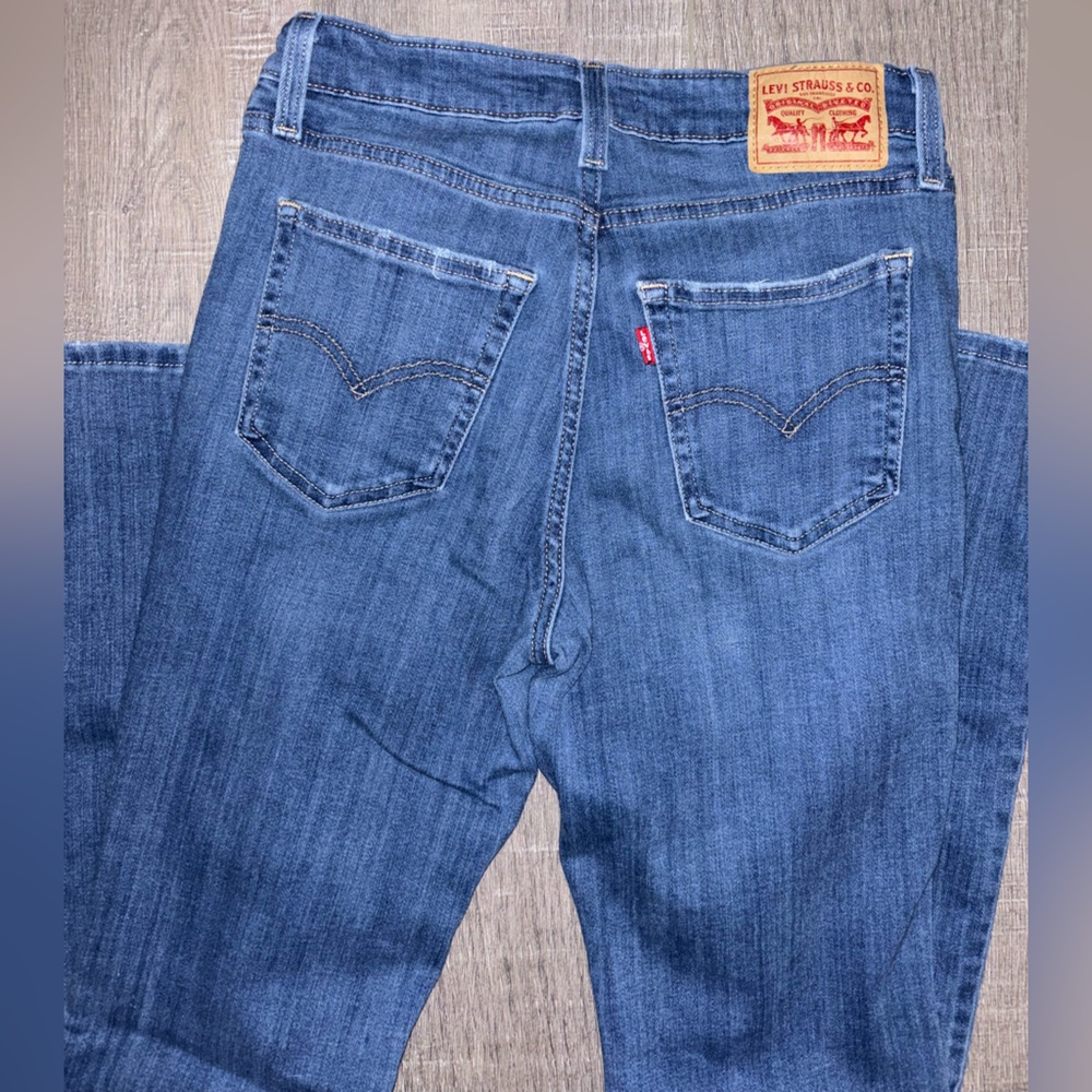 Levi flare jeans